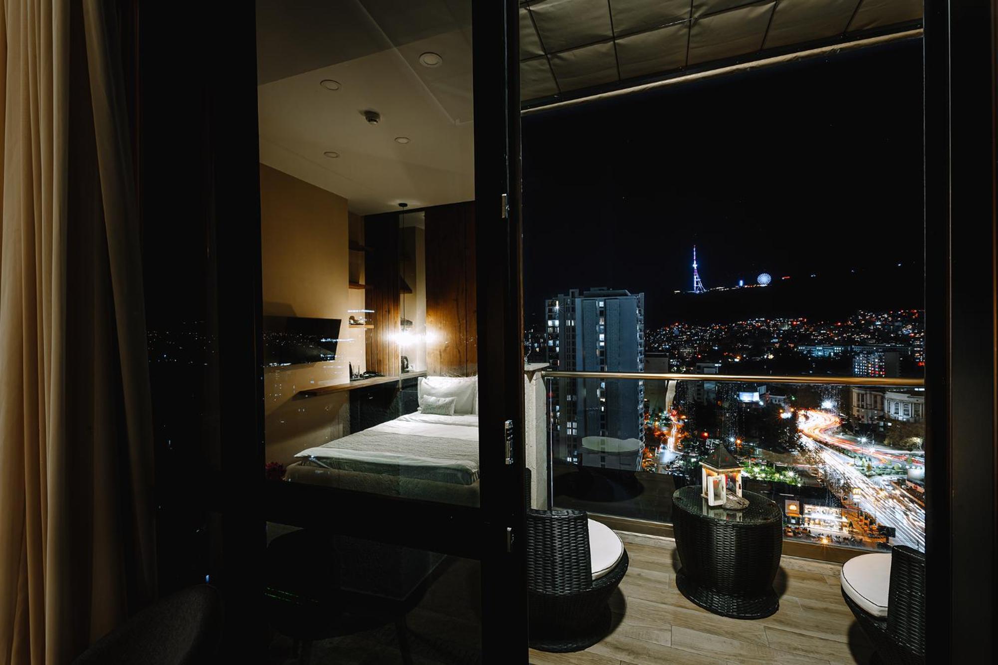 Hotel Sky Station Tbilisi Exterior photo
