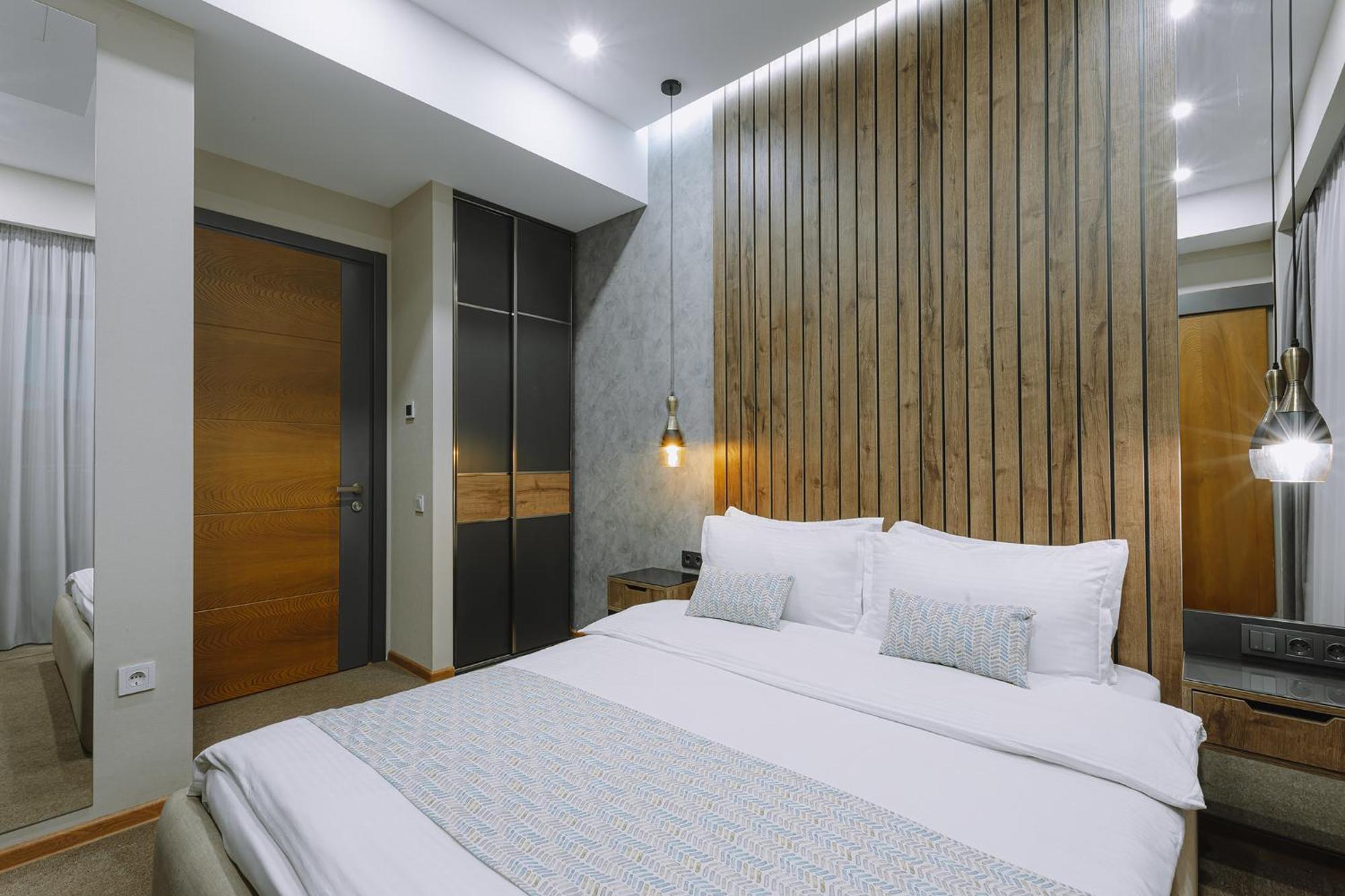 Hotel Sky Station Tbilisi Exterior photo